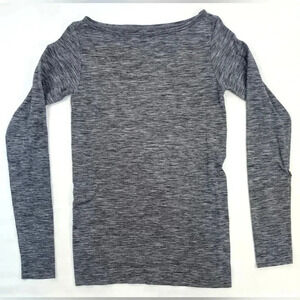 Athleta Gray Long Sleeve Womens Top Size Medium